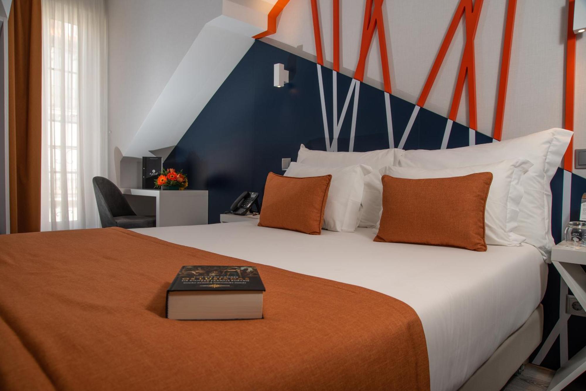 Be Poet Baixa Hotel — Photos 1